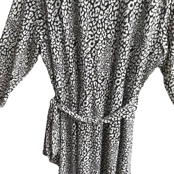 Liz Claiborne Animal Print Wrap Dress Size 1X Jersey 3/4 Sleeves Knee Length - Picture 14 of 16